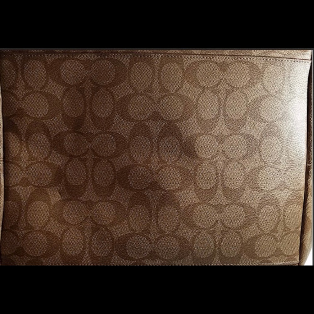 Coach Tote Bag - Picture 4 of 4